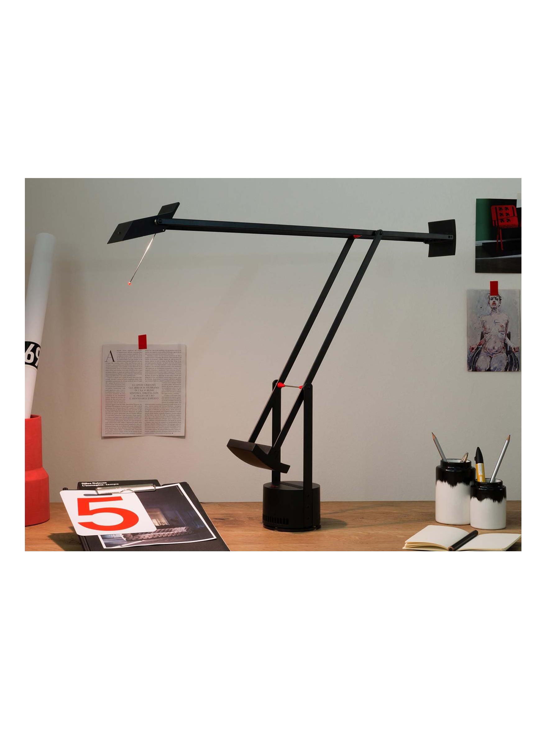 https://objectstorage.ap-seoul-1.oraclecloud.com/n/cnk6gaix2gpw/b/loqoqo-conv/o/artemide/tizio-35-table-lamp/tizio_35.jpg