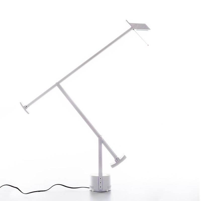 https://objectstorage.ap-seoul-1.oraclecloud.com/n/cnk6gaix2gpw/b/loqoqo-conv/o/artemide/tizio-table-lamp-white/60639.jpg