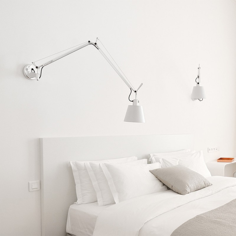 https://objectstorage.ap-seoul-1.oraclecloud.com/n/cnk6gaix2gpw/b/loqoqo-conv/o/artemide/tolomeo-basculante-diffuser-d-180-mm-wall-lamp-satin/69327.jpg
