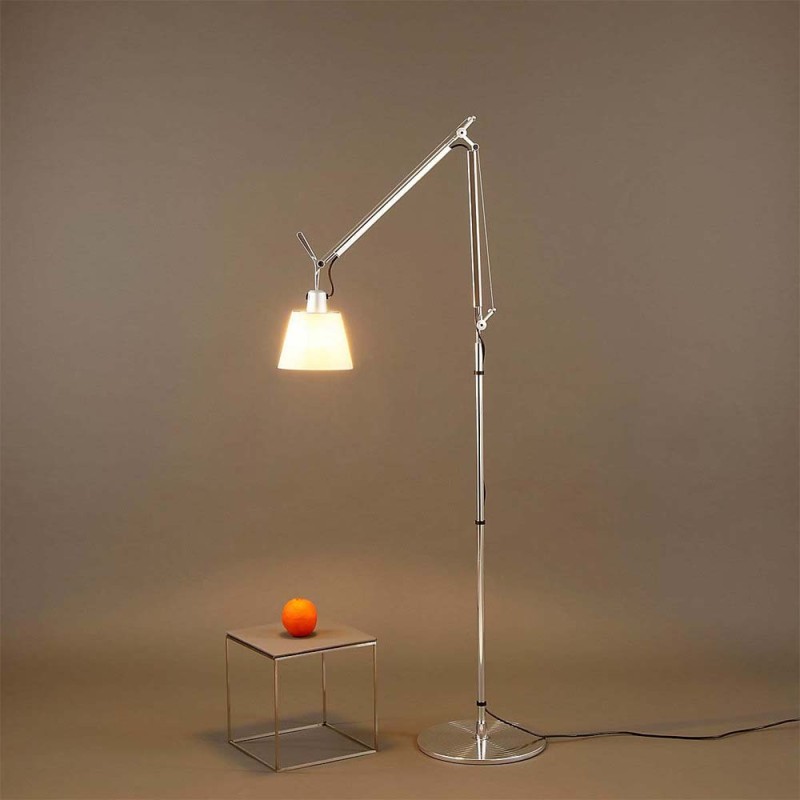 https://objectstorage.ap-seoul-1.oraclecloud.com/n/cnk6gaix2gpw/b/loqoqo-conv/o/artemide/tolomeo-basculante-floor-led-lamp-with-satin-diffuser/45489.jpg