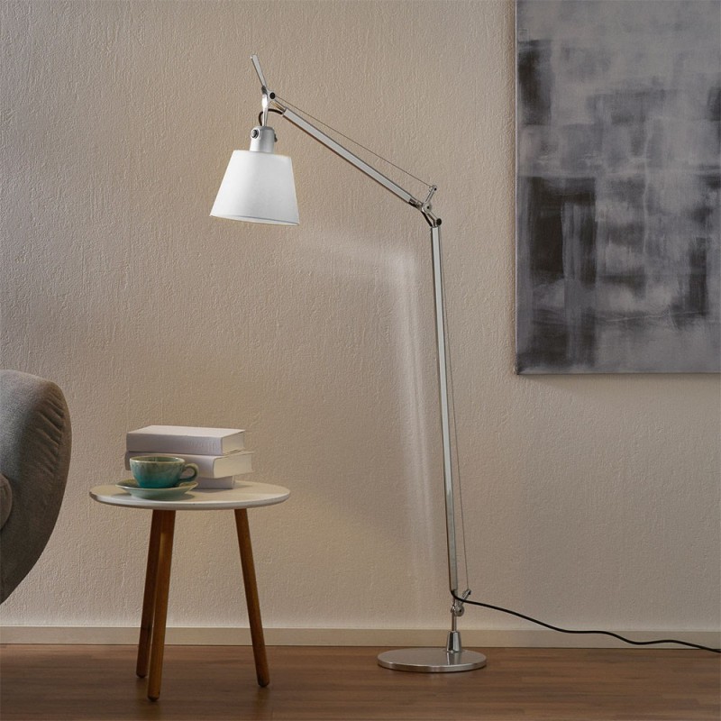 https://objectstorage.ap-seoul-1.oraclecloud.com/n/cnk6gaix2gpw/b/loqoqo-conv/o/artemide/tolomeo-basculante-reading-floor-lamp-with-satin-diffuser/54971.jpg