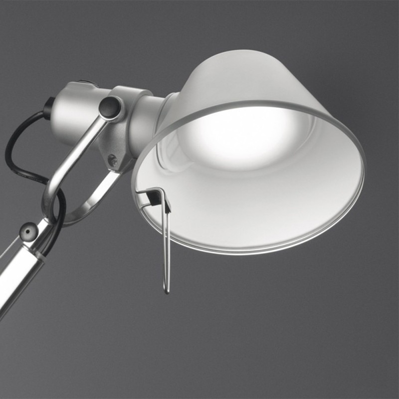 https://objectstorage.ap-seoul-1.oraclecloud.com/n/cnk6gaix2gpw/b/loqoqo-conv/o/artemide/tolomeo-braccio-led-wall-lamp/76077.jpg