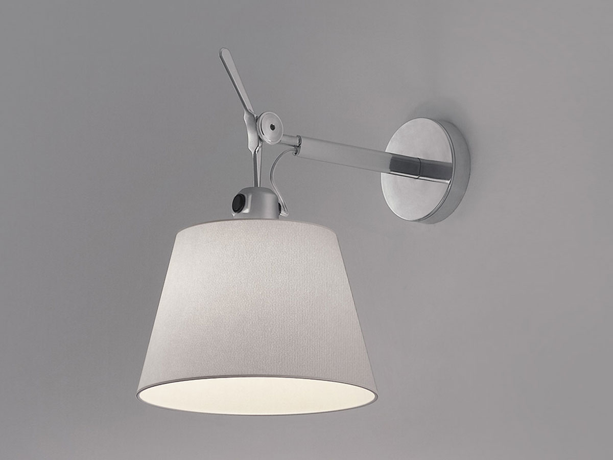 https://objectstorage.ap-seoul-1.oraclecloud.com/n/cnk6gaix2gpw/b/loqoqo-conv/o/artemide/tolomeo-diffusor-24-wall/TOLOMEO24.jpg