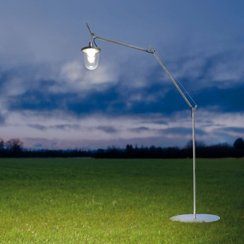 https://objectstorage.ap-seoul-1.oraclecloud.com/n/cnk6gaix2gpw/b/loqoqo-conv/o/artemide/tolomeo-led-floor-lamp-for-outdoor/55119.jpg