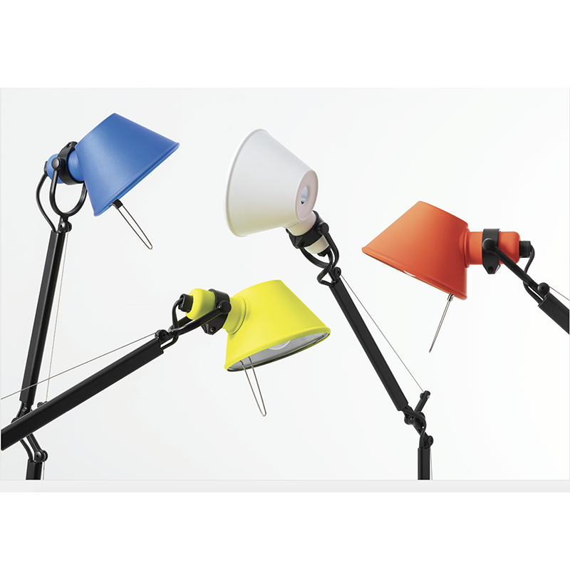 https://objectstorage.ap-seoul-1.oraclecloud.com/n/cnk6gaix2gpw/b/loqoqo-conv/o/artemide/tolomeo-micro-bi-color-table-lamp-limited-edition/21047.jpg