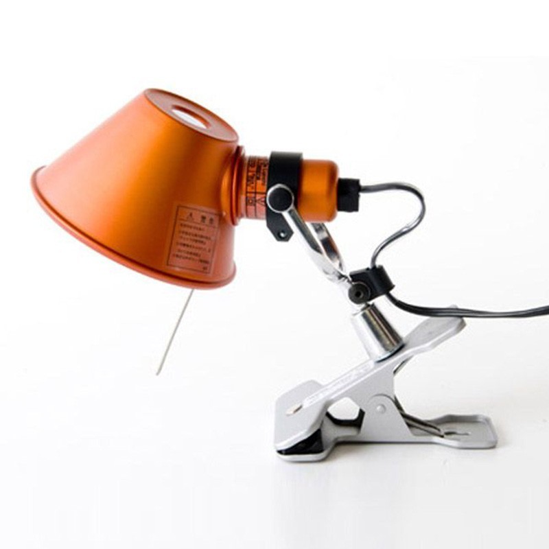 https://objectstorage.ap-seoul-1.oraclecloud.com/n/cnk6gaix2gpw/b/loqoqo-conv/o/artemide/tolomeo-micro-pinza-orange-table-wall-lamp/21378.jpg