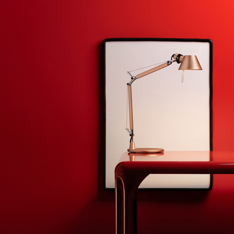 https://objectstorage.ap-seoul-1.oraclecloud.com/n/cnk6gaix2gpw/b/loqoqo-conv/o/artemide/tolomeo-micro-special-edition-led-table-lamp/139689.jpg