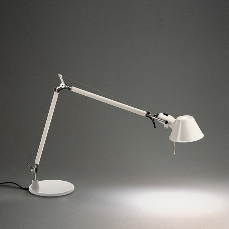 https://objectstorage.ap-seoul-1.oraclecloud.com/n/cnk6gaix2gpw/b/loqoqo-conv/o/artemide/tolomeo-mini-e-27-white-table-lamp/114641.jpg