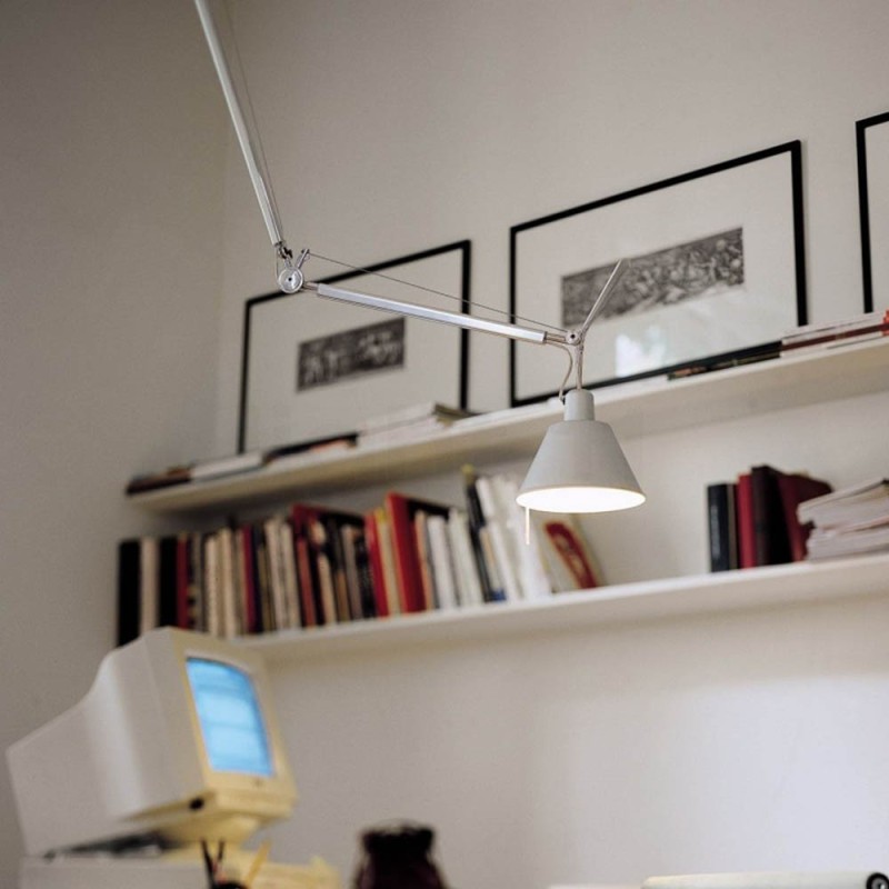 https://objectstorage.ap-seoul-1.oraclecloud.com/n/cnk6gaix2gpw/b/loqoqo-conv/o/artemide/tolomeo-off-center-suspension-lamp-aluminum-diffuser/46562.jpg