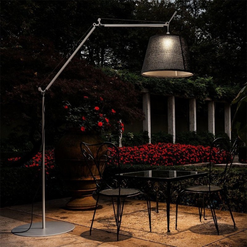 https://objectstorage.ap-seoul-1.oraclecloud.com/n/cnk6gaix2gpw/b/loqoqo-conv/o/artemide/tolomeo-paralume-outdoor-floor-led-lamp-in-black/56384.jpg