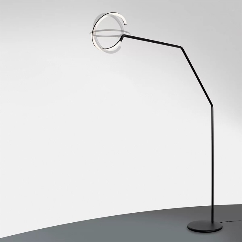 https://objectstorage.ap-seoul-1.oraclecloud.com/n/cnk6gaix2gpw/b/loqoqo-conv/o/artemide/vine-light-articulating-led-floor-lamp-app-management/86273.jpg