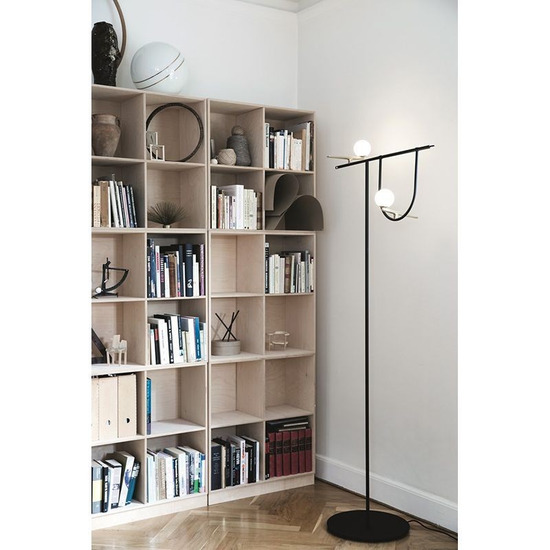 https://objectstorage.ap-seoul-1.oraclecloud.com/n/cnk6gaix2gpw/b/loqoqo-conv/o/artemide/yanzi-floor-lamp/15311.jpg