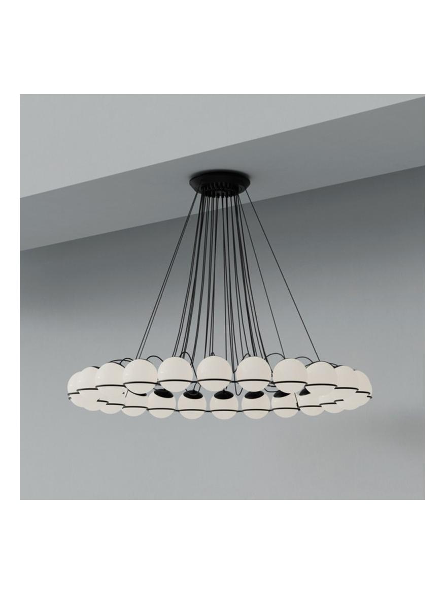 https://objectstorage.ap-seoul-1.oraclecloud.com/n/cnk6gaix2gpw/b/loqoqo-conv/o/astep/model-2109-14-suspension-lamp-with-blown-glass-spheres/87514.jpg
