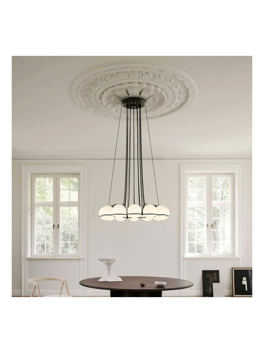 https://objectstorage.ap-seoul-1.oraclecloud.com/n/cnk6gaix2gpw/b/loqoqo-conv/o/astep/model-2109-20-suspension-lamp-with-blown-glass-spheres/87534.jpg