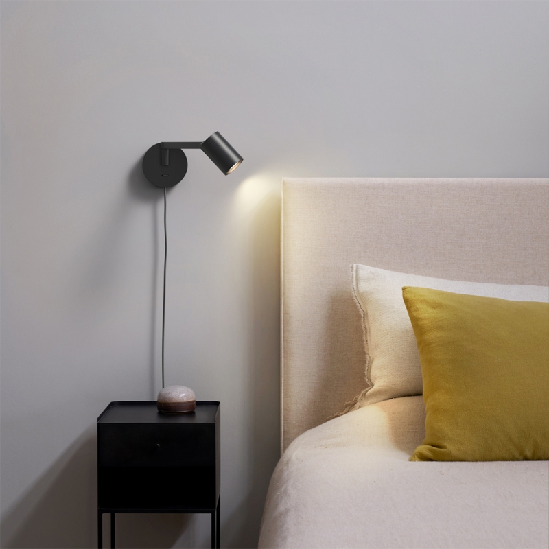 https://objectstorage.ap-seoul-1.oraclecloud.com/n/cnk6gaix2gpw/b/loqoqo-conv/o/astro-lighting/ascoli-swing-plug-in-led-wall-lamp/135867.jpg