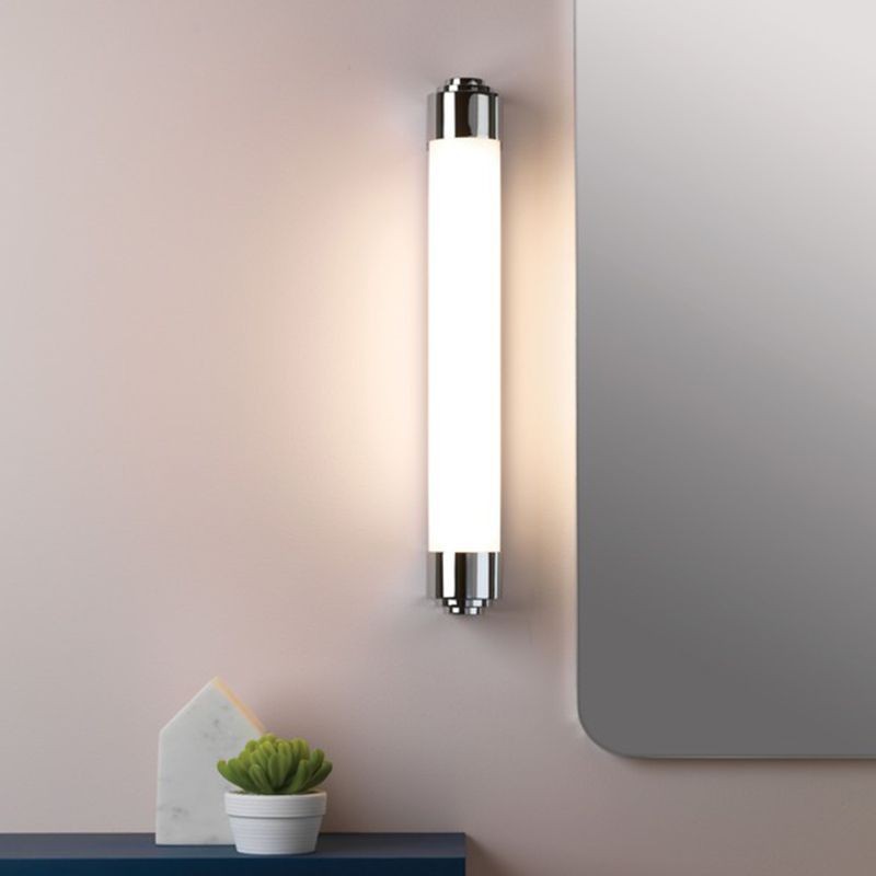 https://objectstorage.ap-seoul-1.oraclecloud.com/n/cnk6gaix2gpw/b/loqoqo-conv/o/astro-lighting/belgravia-700-wall-lamp-applique-t-5-2-x-14-w-chrome/10698.jpg