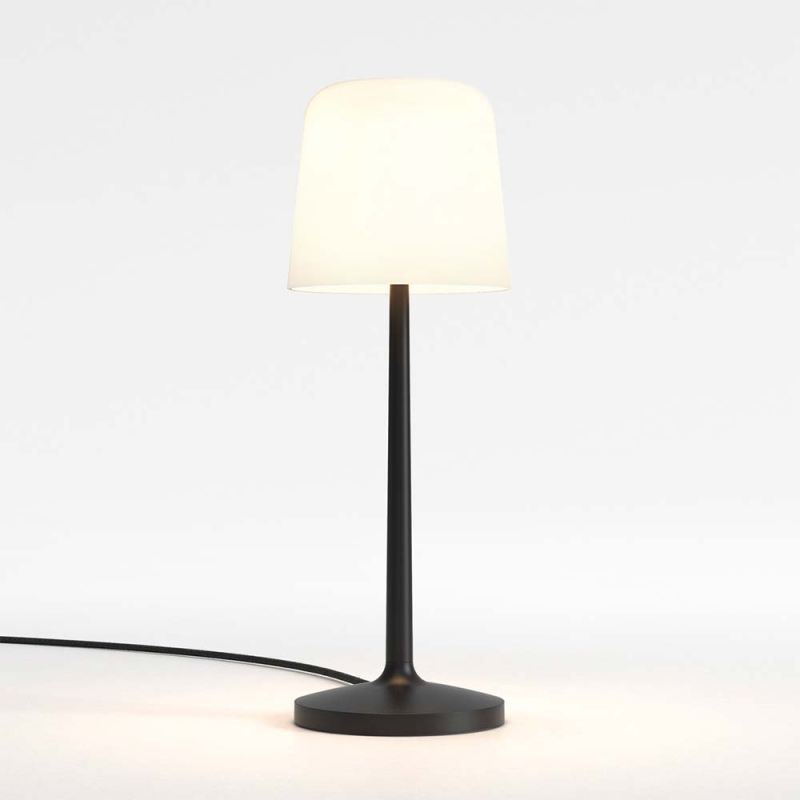 https://objectstorage.ap-seoul-1.oraclecloud.com/n/cnk6gaix2gpw/b/loqoqo-conv/o/astro-lighting/ella-led-table-lamp/130203.jpg