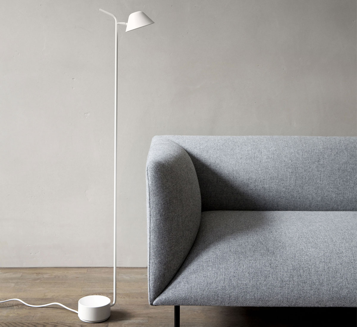 https://objectstorage.ap-seoul-1.oraclecloud.com/n/cnk6gaix2gpw/b/loqoqo-conv/o/audo-copenhagen/peek-floor-lamp/2_19_39.jpg