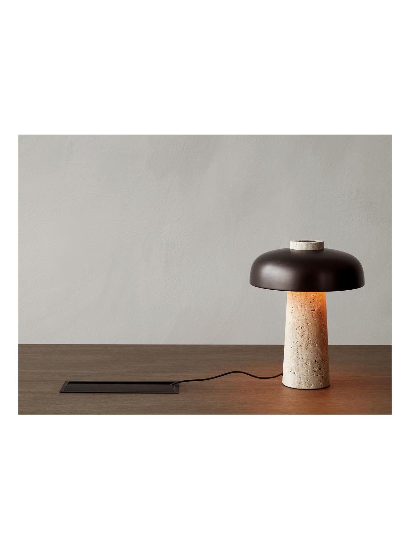 https://objectstorage.ap-seoul-1.oraclecloud.com/n/cnk6gaix2gpw/b/loqoqo-conv/o/audo-copenhagen/reverse-table-lamp/13f9fb35-2db3-4f08-8249-cbd3c173db4b.jpg