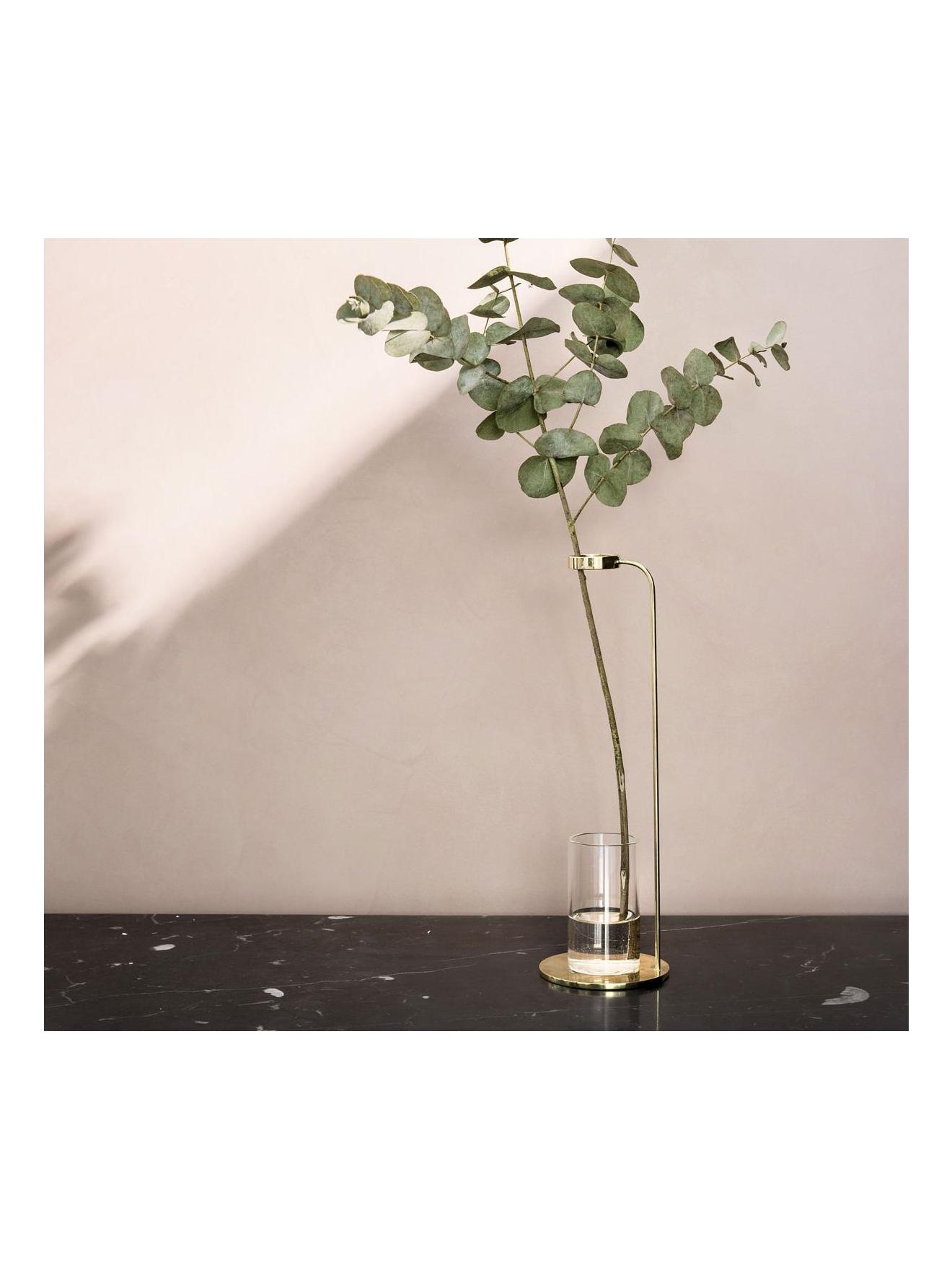 https://objectstorage.ap-seoul-1.oraclecloud.com/n/cnk6gaix2gpw/b/loqoqo-conv/o/audo-copenhagen/stem-vase-polished-brass/2_19_33.jpg
