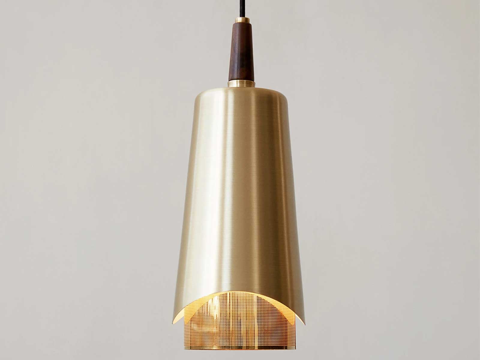 https://objectstorage.ap-seoul-1.oraclecloud.com/n/cnk6gaix2gpw/b/loqoqo-conv/o/audo-copenhagen/umanoff-pendant-suspension-lamp/umanoff-5.jpg