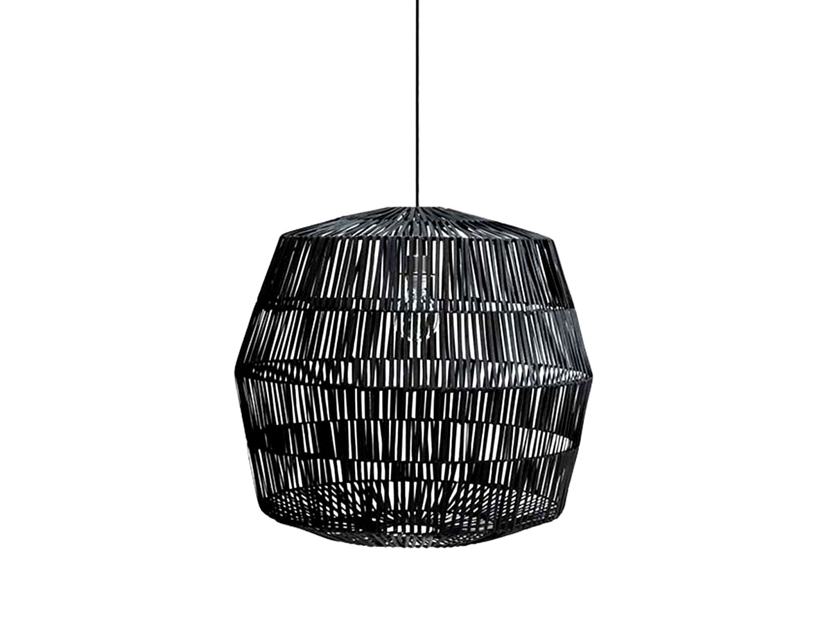 https://objectstorage.ap-seoul-1.oraclecloud.com/n/cnk6gaix2gpw/b/loqoqo-conv/o/ay-illuminate/nama-4-suspension-lamp/nama4blk.jpg