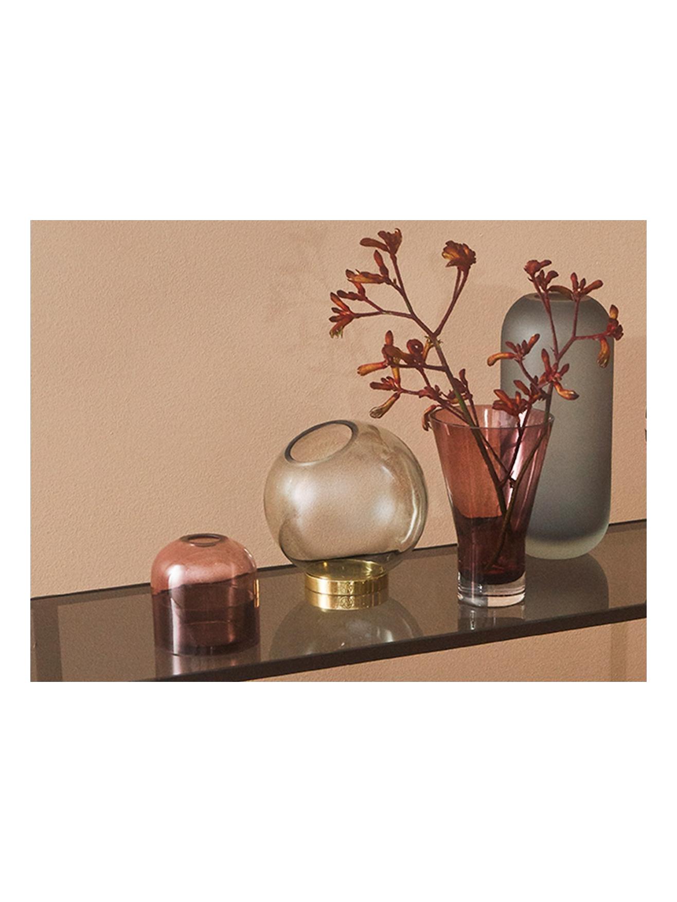 https://objectstorage.ap-seoul-1.oraclecloud.com/n/cnk6gaix2gpw/b/loqoqo-conv/o/aytm/tota-candle-holder-rose-black-o-10-cm/tota-candleholder-pink-black-aytm.jpg
