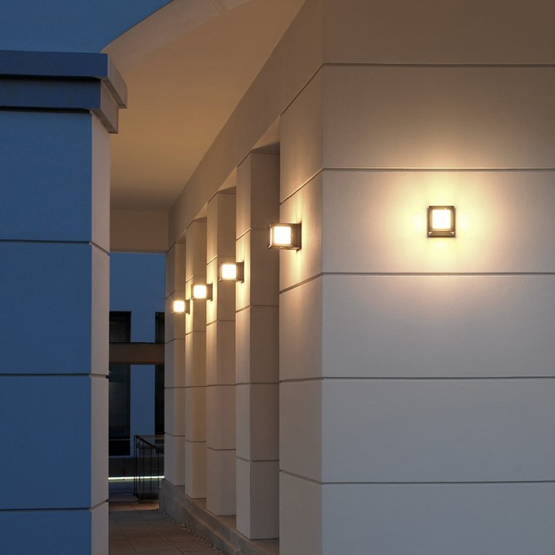 https://objectstorage.ap-seoul-1.oraclecloud.com/n/cnk6gaix2gpw/b/loqoqo-conv/o/bega/applique-multiple-emission-ceiling-lamp-led-ip-65-for-outdoor/18211.jpg