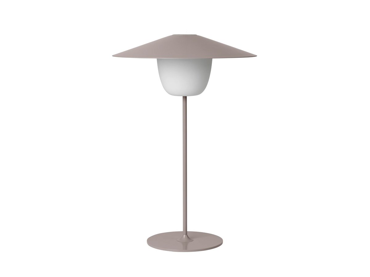https://objectstorage.ap-seoul-1.oraclecloud.com/n/cnk6gaix2gpw/b/loqoqo-conv/o/blomus/ani-outdoor-portable-table-lamp-small/blomusanismallbark.jpg