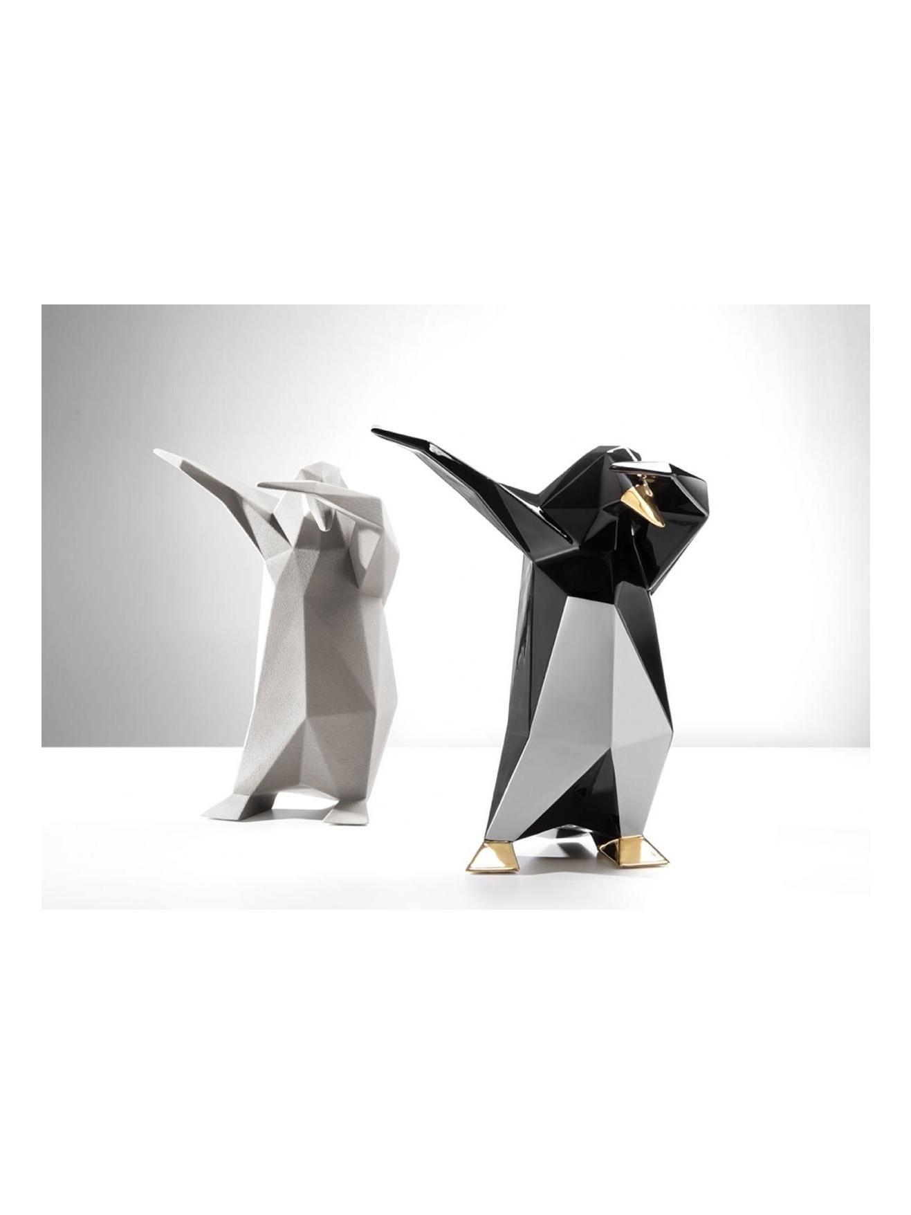 https://objectstorage.ap-seoul-1.oraclecloud.com/n/cnk6gaix2gpw/b/loqoqo-conv/o/bosa/dab-penguin-glossy-black-and-white-glossy-gold/dab-penguin-grey-1_1.jpg