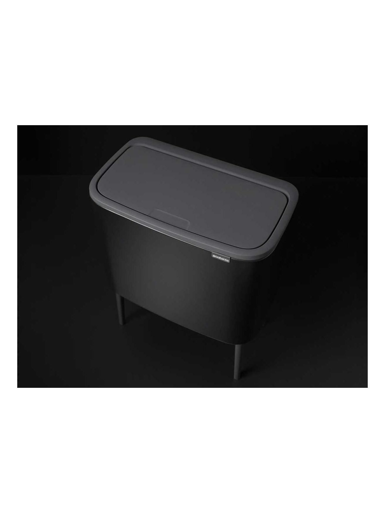 https://objectstorage.ap-seoul-1.oraclecloud.com/n/cnk6gaix2gpw/b/loqoqo-conv/o/brabantia/bo-touch-bin-3-x-11-l/bo-touch-bin-mattblack.jpg