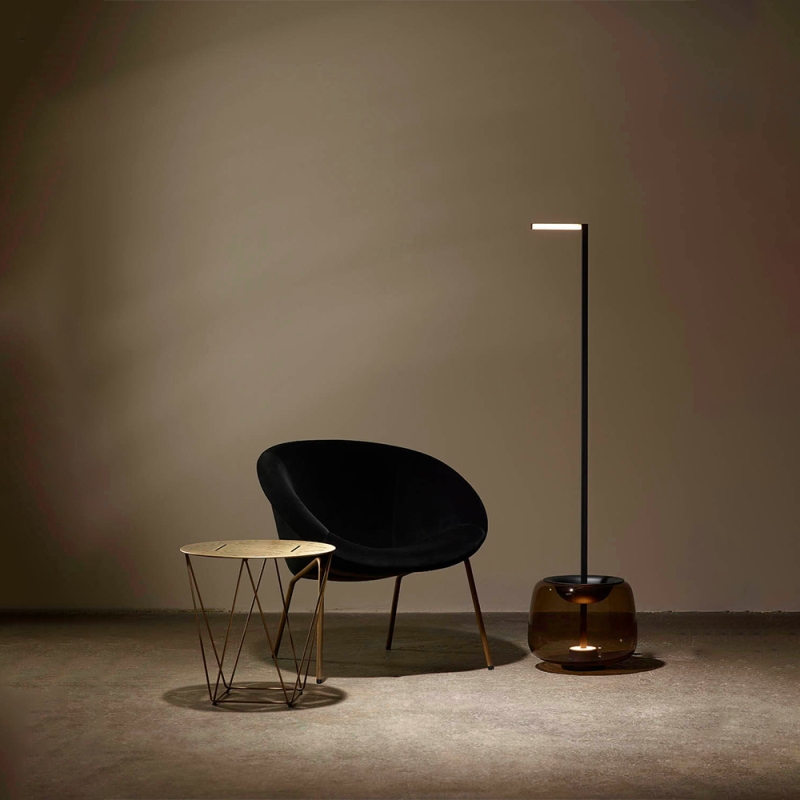 https://objectstorage.ap-seoul-1.oraclecloud.com/n/cnk6gaix2gpw/b/loqoqo-conv/o/brokis/double-led-floor-lamp/129578.jpg
