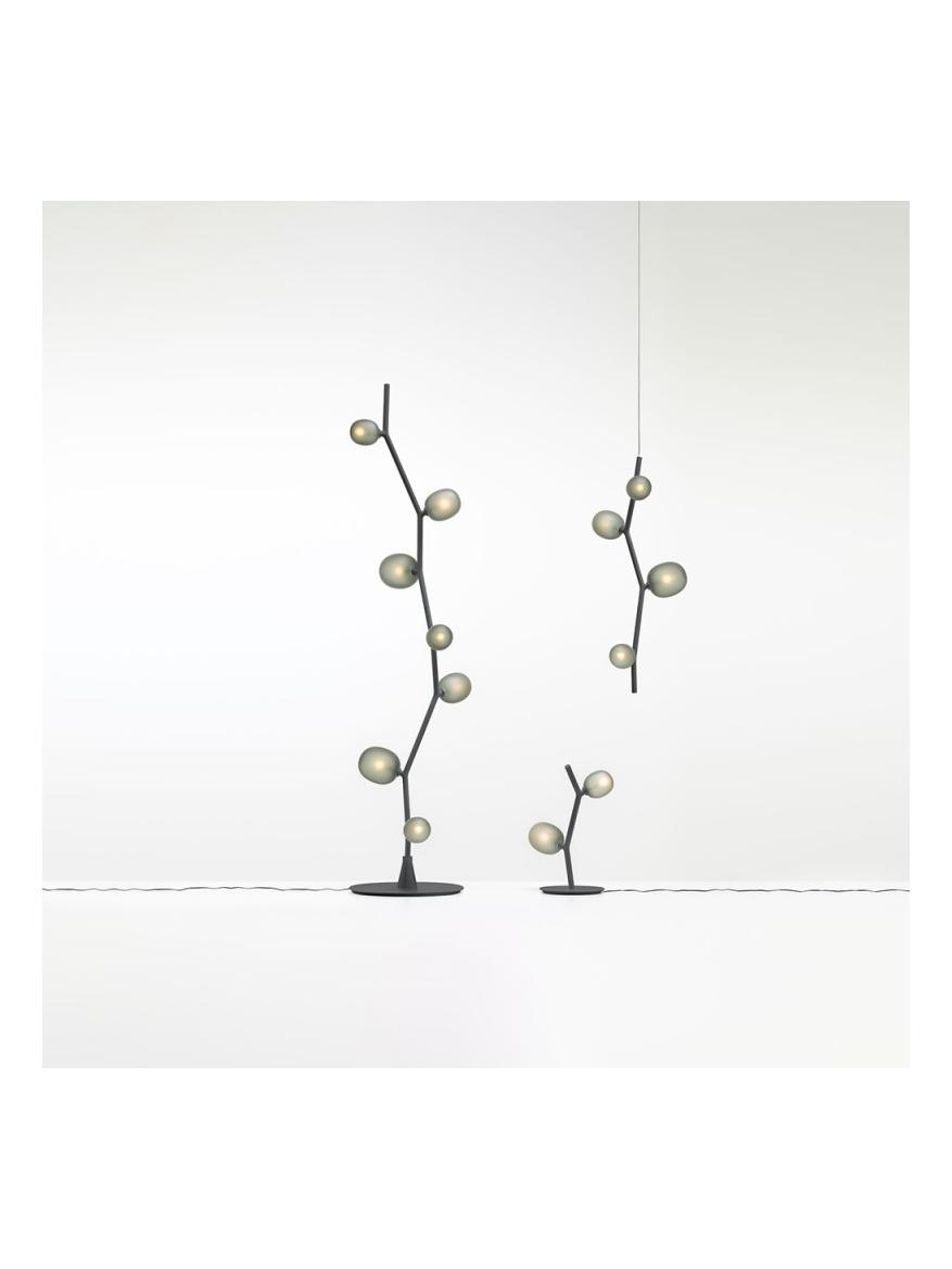 https://objectstorage.ap-seoul-1.oraclecloud.com/n/cnk6gaix2gpw/b/loqoqo-conv/o/brokis/ivy-led-floor-lamp/107535.jpg