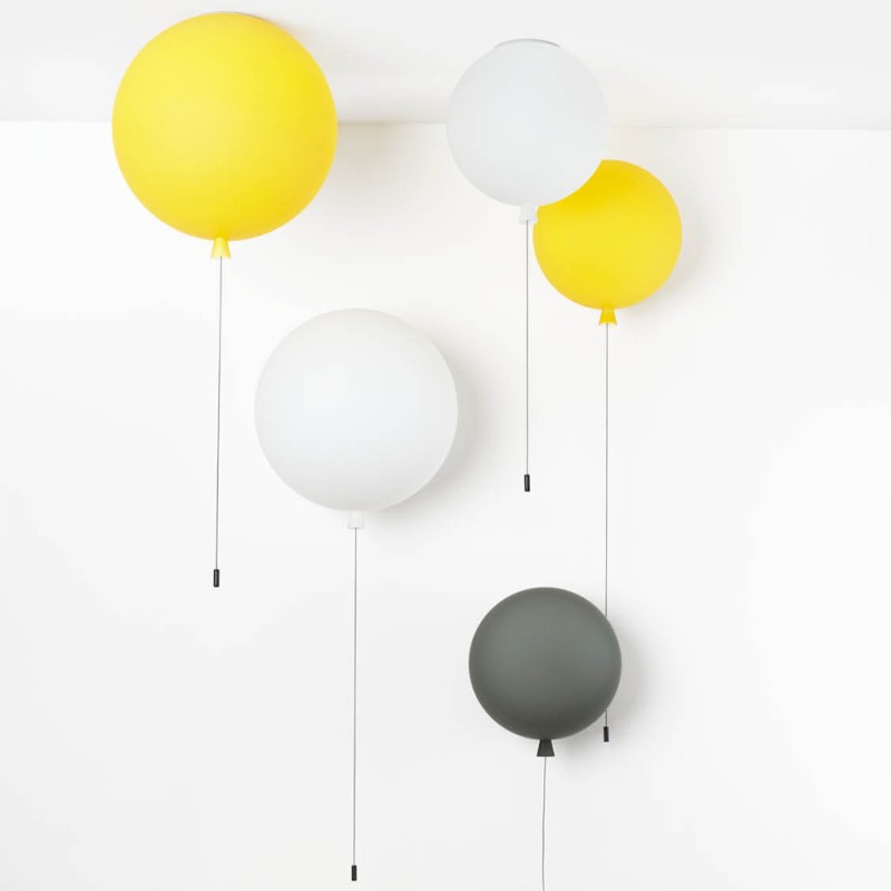 https://objectstorage.ap-seoul-1.oraclecloud.com/n/cnk6gaix2gpw/b/loqoqo-conv/o/brokis/memory-small-colored-glass-ceiling-suspension-balloons/71088.jpg