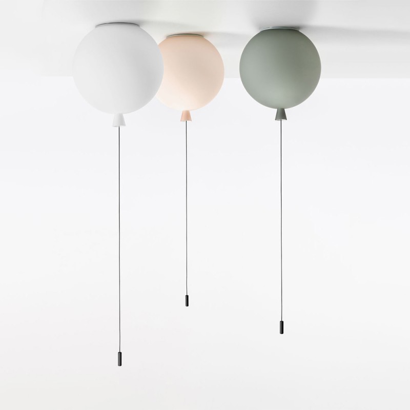 https://objectstorage.ap-seoul-1.oraclecloud.com/n/cnk6gaix2gpw/b/loqoqo-conv/o/brokis/memory-small-colored-glass-ceiling-suspension-balloons/71089.jpg