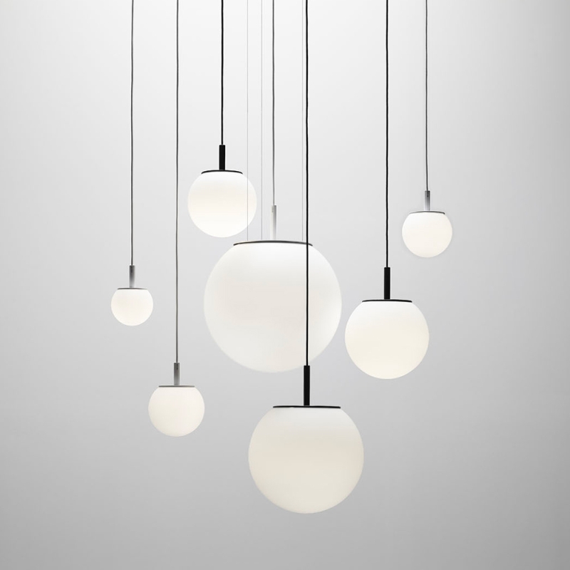 https://objectstorage.ap-seoul-1.oraclecloud.com/n/cnk6gaix2gpw/b/loqoqo-conv/o/brokis/sfera-led-suspension-lamp/128537.jpg