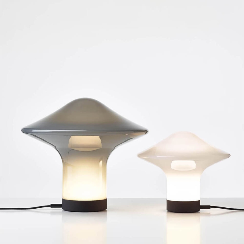 https://objectstorage.ap-seoul-1.oraclecloud.com/n/cnk6gaix2gpw/b/loqoqo-conv/o/brokis/trottola-led-table-lamp/139125.jpg