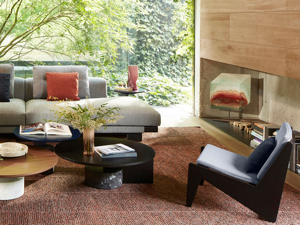 https://objectstorage.ap-seoul-1.oraclecloud.com/n/cnk6gaix2gpw/b/loqoqo-conv/o/cassina/058-kangaroo-armchair/kangaroo-armchair-5-pierre-jeanneret-collection-cassina.jpg