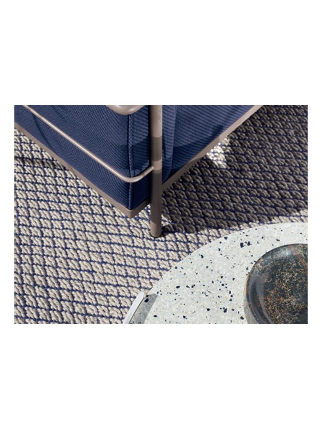 061 Alhambra Carpet - Grey/Blue