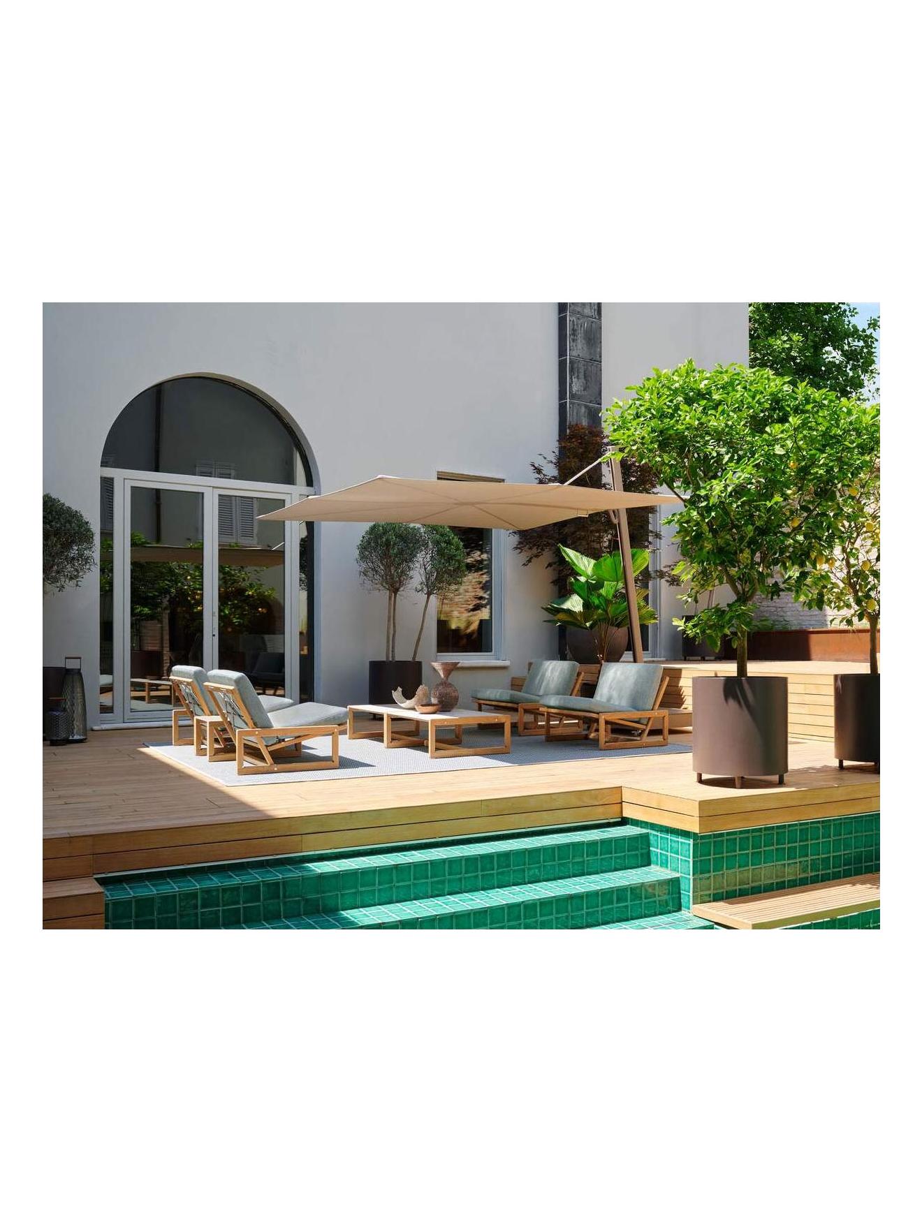 https://objectstorage.ap-seoul-1.oraclecloud.com/n/cnk6gaix2gpw/b/loqoqo-conv/o/cassina/097-parasol-terracotta-canvas/cassina-outdoor-parasol-097.jpg