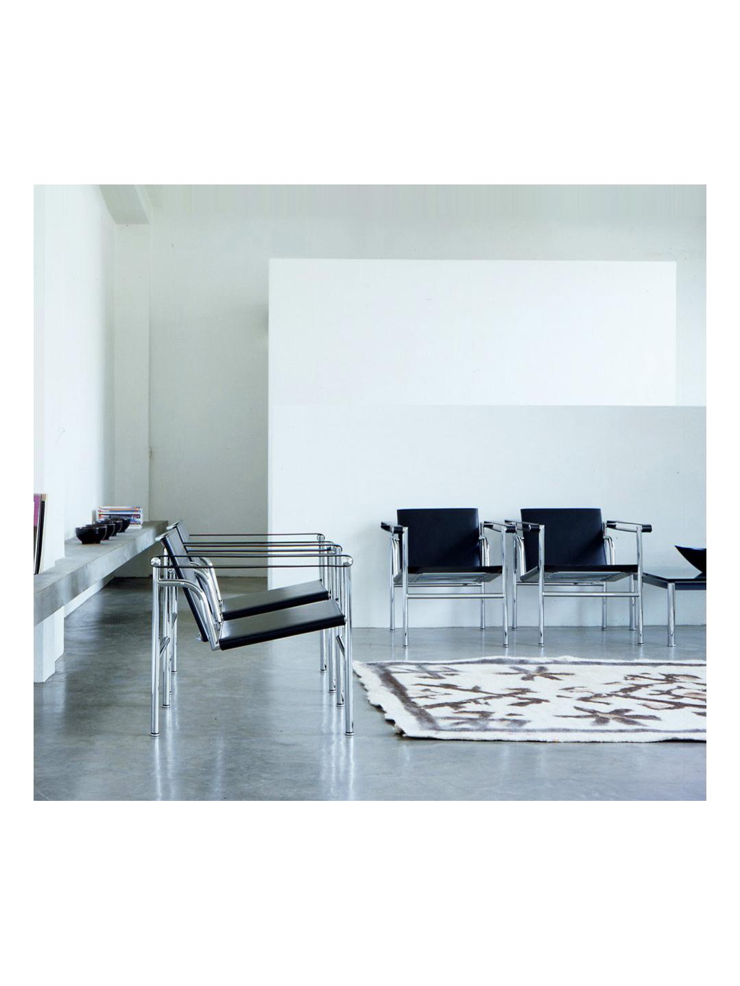 1 Fauteuil dossier basculant - Armchair Chrome/Black Leather