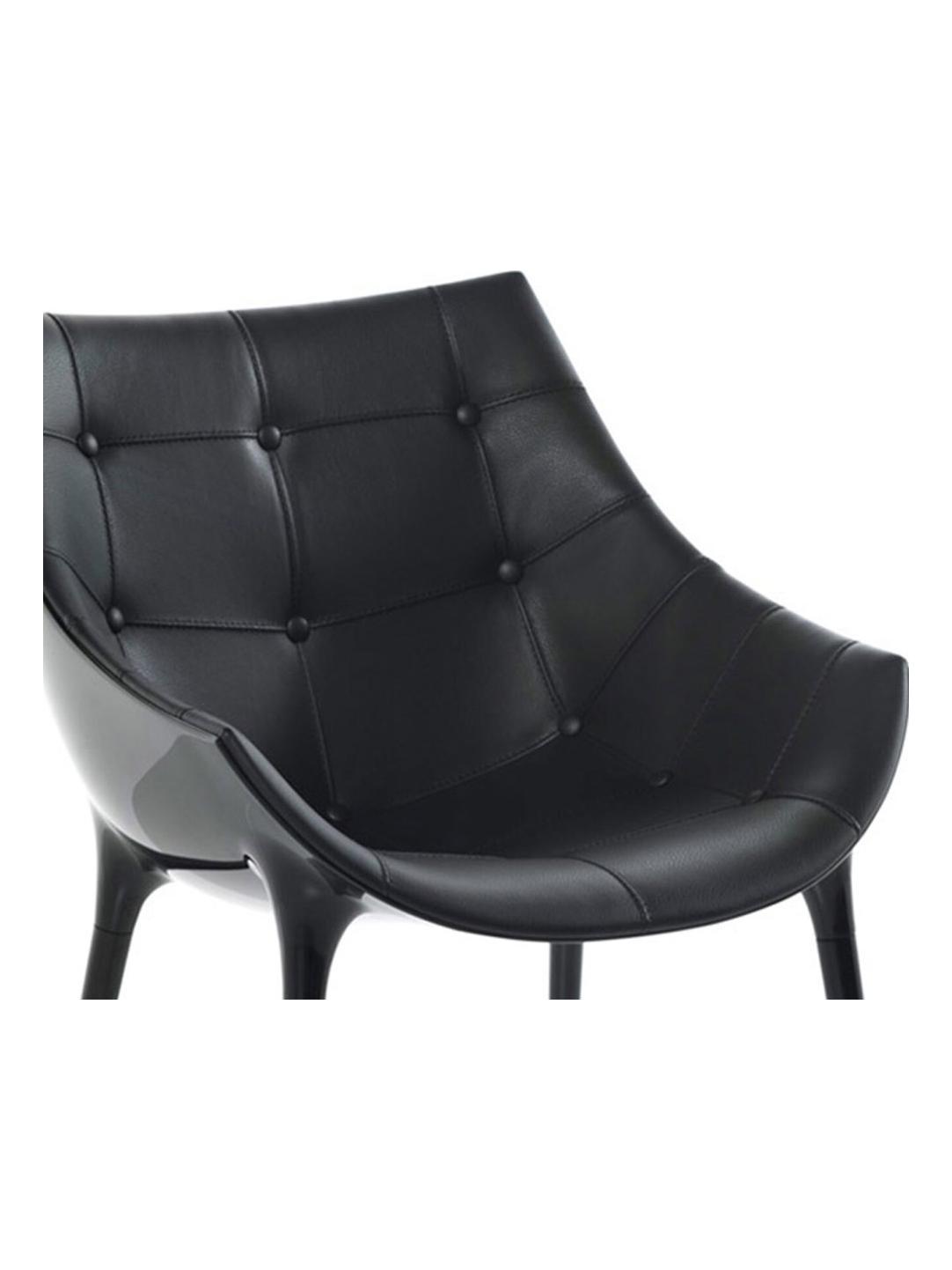https://objectstorage.ap-seoul-1.oraclecloud.com/n/cnk6gaix2gpw/b/loqoqo-conv/o/cassina/246-passion-chair-leather-scozia-13-x-606/cassina-passion-scozia-nero2.jpg