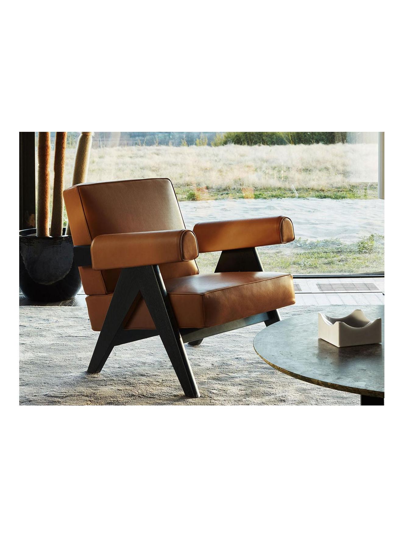 https://objectstorage.ap-seoul-1.oraclecloud.com/n/cnk6gaix2gpw/b/loqoqo-conv/o/cassina/jeanneret-053-capitol-complex-armchair-leather-13-z-360/053-capitol-3-complex-zz360-armchair-size-cassina.jpg