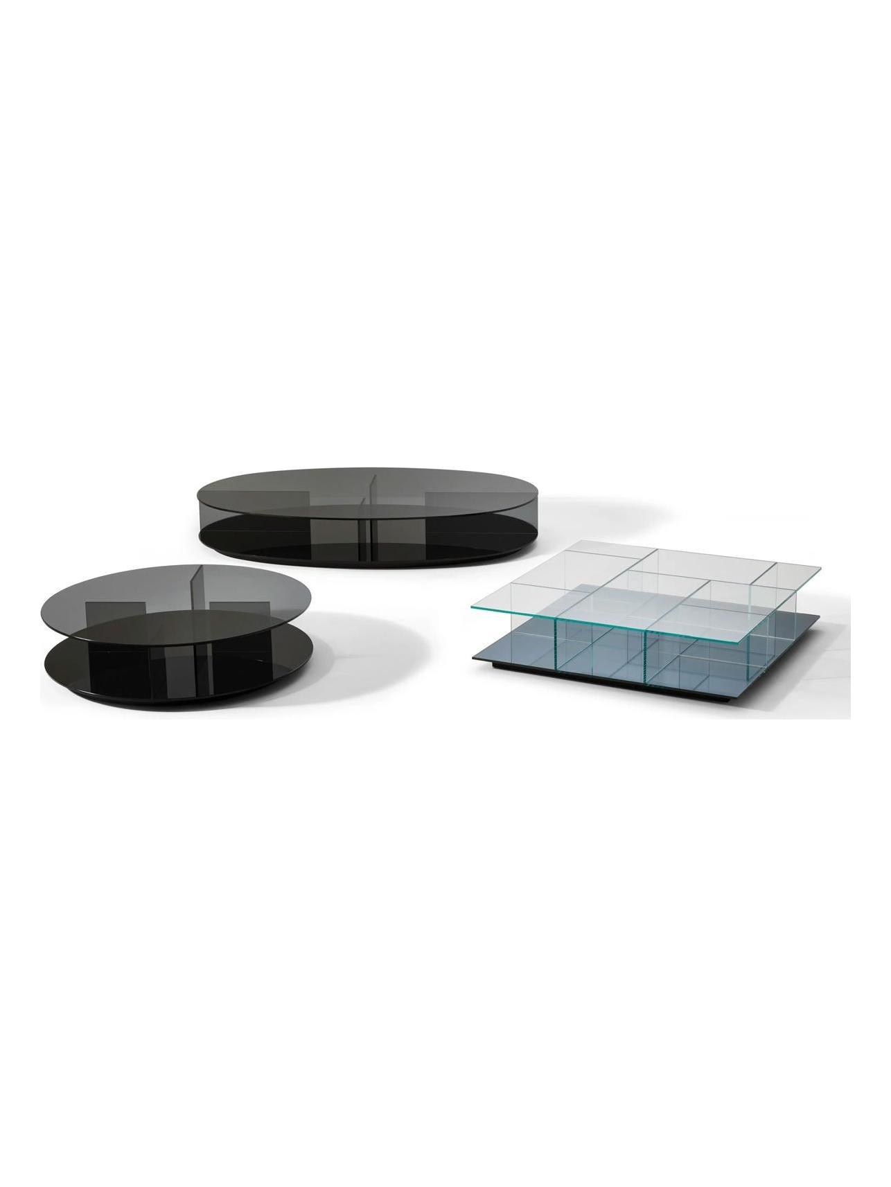 https://objectstorage.ap-seoul-1.oraclecloud.com/n/cnk6gaix2gpw/b/loqoqo-conv/o/cassina/mex-269-round-coffee-table-smoked-glass/269-mex-tavolino-rotondo-cassina-2.jpg