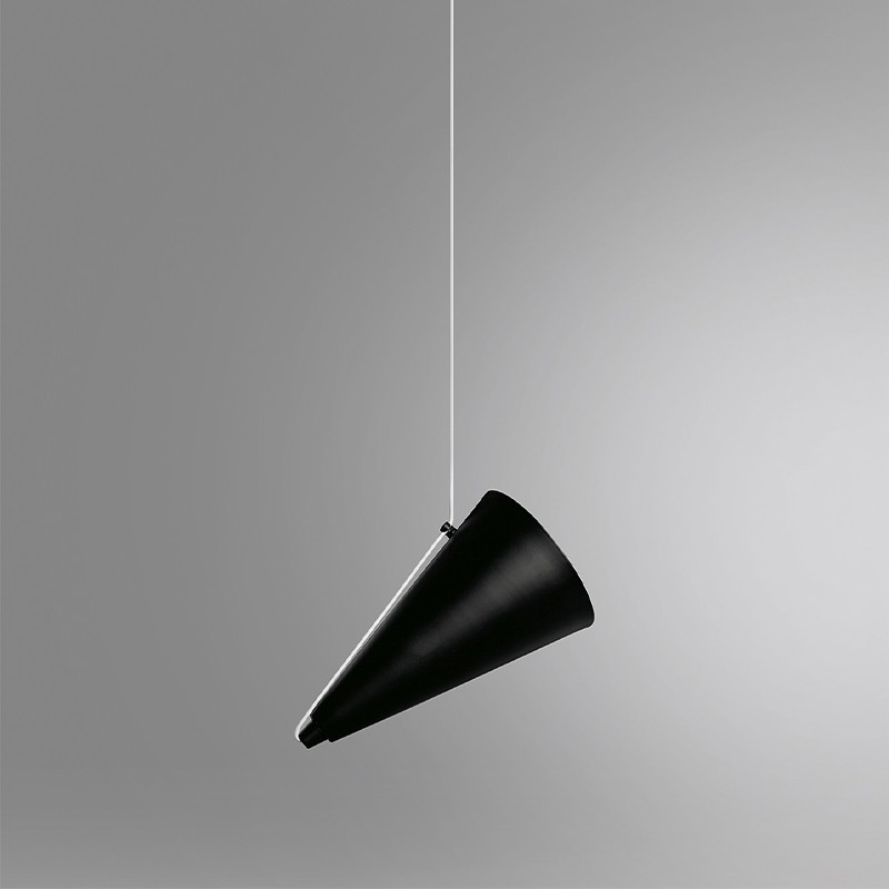 https://objectstorage.ap-seoul-1.oraclecloud.com/n/cnk6gaix2gpw/b/loqoqo-conv/o/cattaneo-lampadari/cattaneo-cone-suspension-lamp-led-head-system/28745.jpg