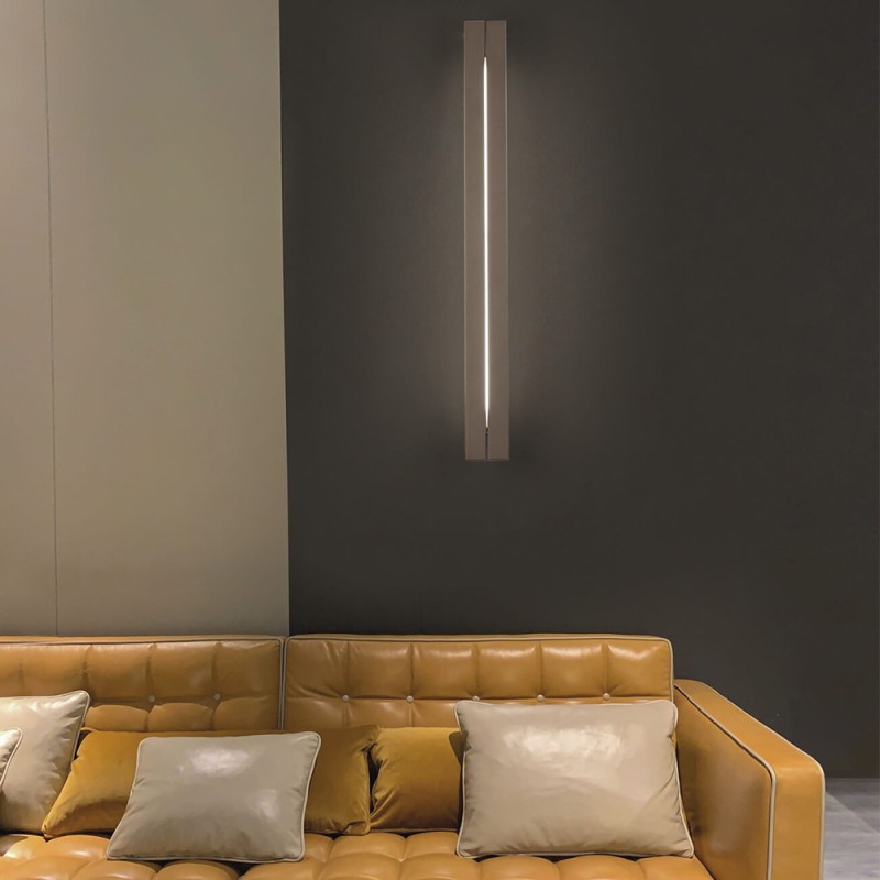 https://objectstorage.ap-seoul-1.oraclecloud.com/n/cnk6gaix2gpw/b/loqoqo-conv/o/cattaneo-lampadari/cattaneo-sesamo-led-adjustable-wall-lamp/69108.jpg