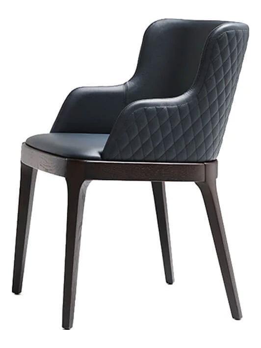 Magda Couture Chair - frRB Soft Leather 973 Black
