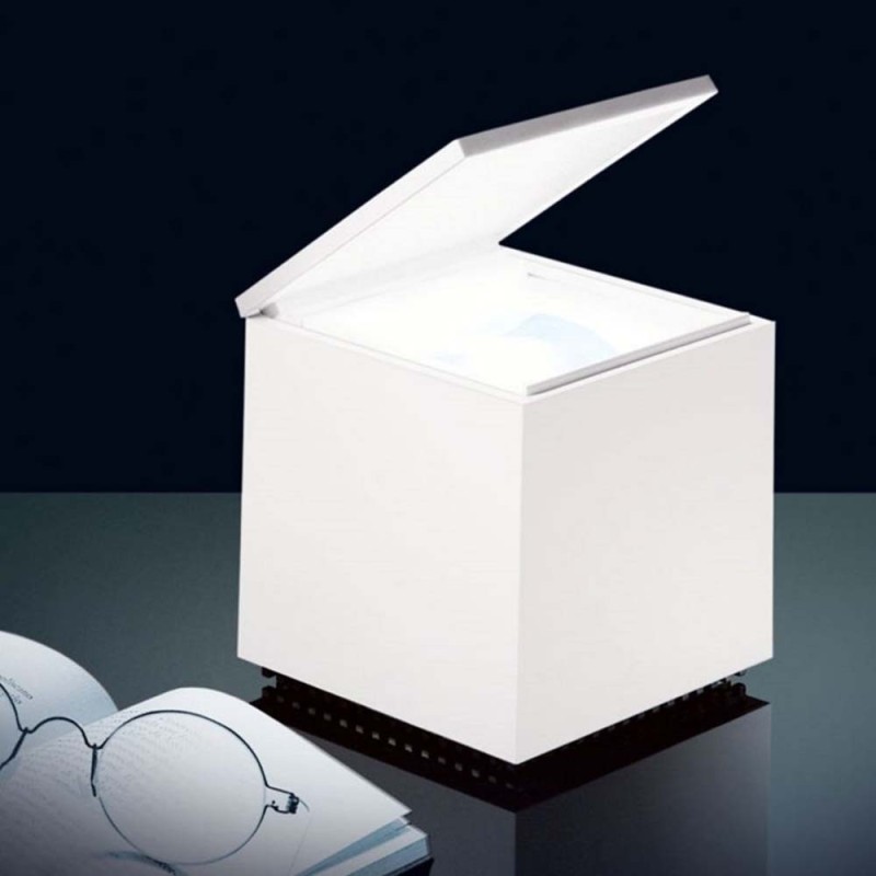 https://objectstorage.ap-seoul-1.oraclecloud.com/n/cnk6gaix2gpw/b/loqoqo-conv/o/cini-and-nils/ciniand-nils-cuboluce-led-table-lamp/50981.jpg
