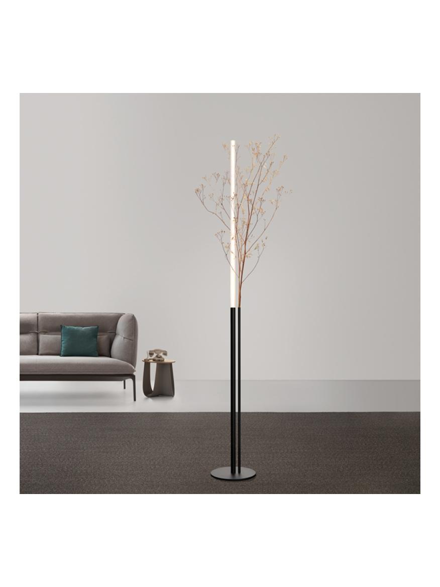 https://objectstorage.ap-seoul-1.oraclecloud.com/n/cnk6gaix2gpw/b/loqoqo-conv/o/cini-and-nils/ciniand-nils-ognidove-floor-led-lamp-with-vase/163344.jpg