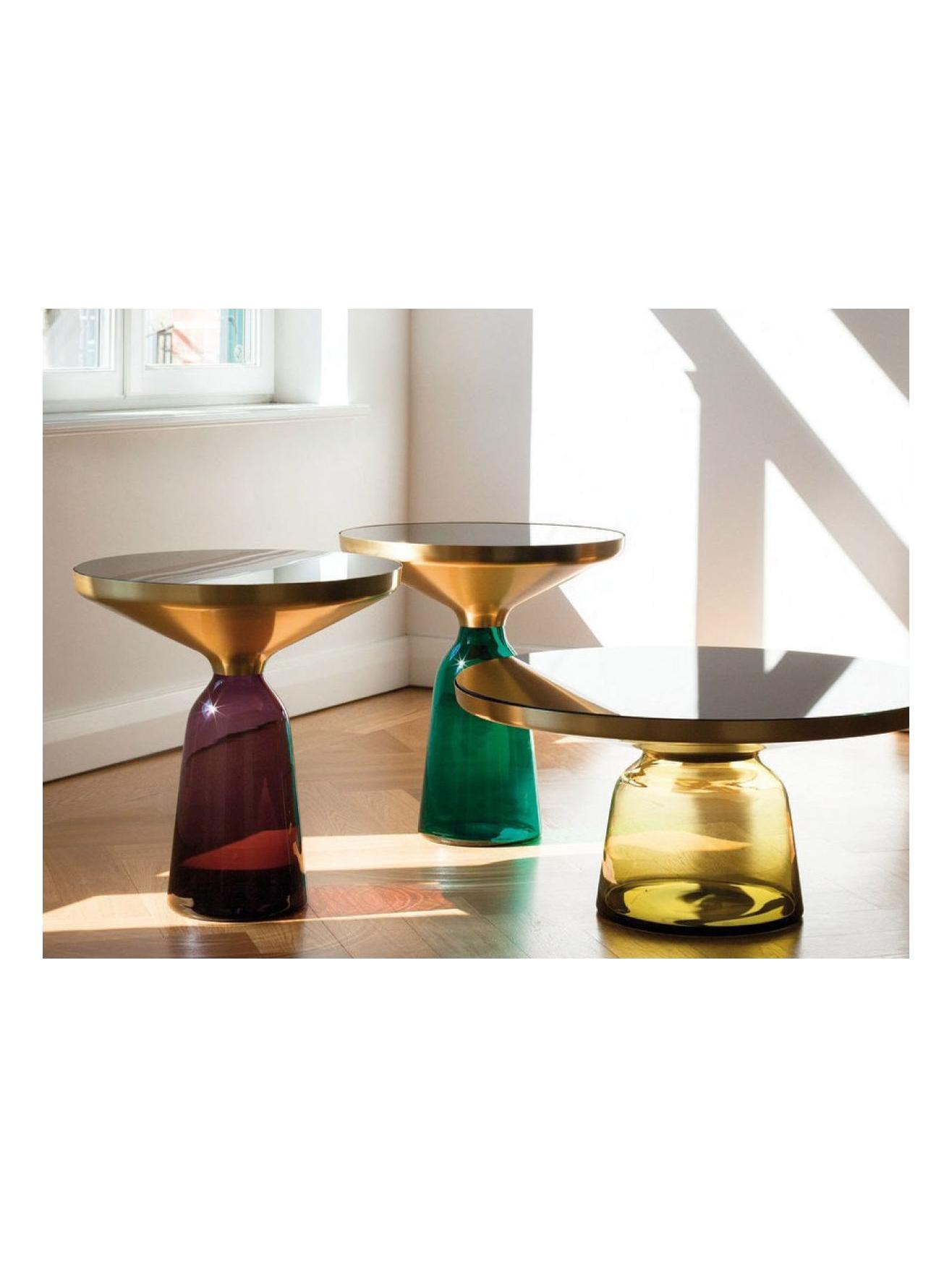 https://objectstorage.ap-seoul-1.oraclecloud.com/n/cnk6gaix2gpw/b/loqoqo-conv/o/classi-con/bell-side-table-amethyst-violet-brass-and-crystal-black/bell-side-e-coffee-table.jpg